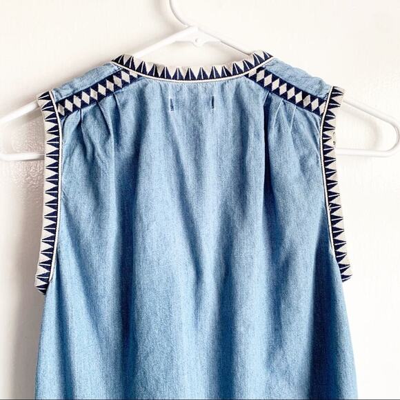 J. Crew Washed Chambray Dress Sleeveless Embroidery Classic Style 00 Hamptons - Picture 13 of 13